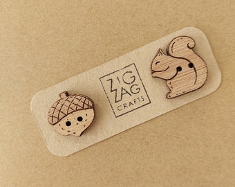 Squirrel and acorn button set - squirrel pin - acorn button - quirky sew on tags