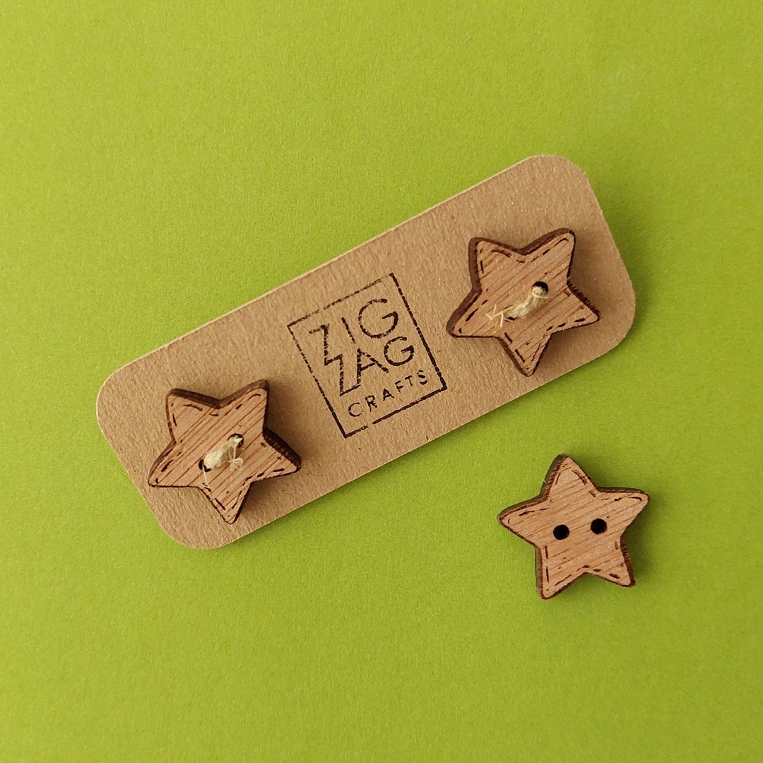 Star Wooden Button - Cute Star Pin - Sew on Tag - Etsy