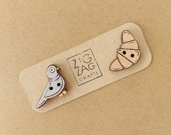 Pigeon and croissant button set - pigeon pin - croissant button - quirky sew on tags