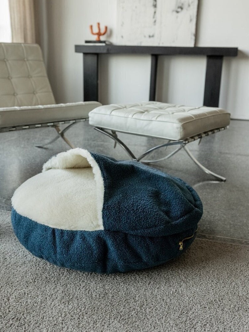 Cave dog bed Blue boucle Large dog round bed Anti anxiety Donut pet bed Washable puppy bed with cover Blue