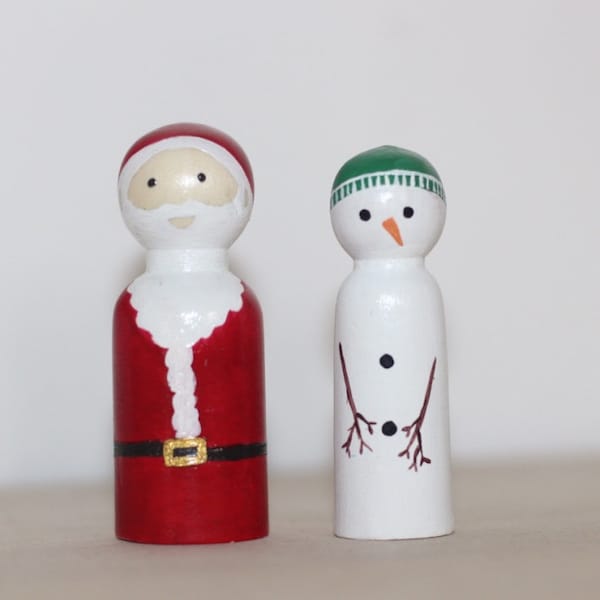 Père Noël et bonhomme de neige - Pegdolls