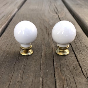 Vintage Ceramic Porcelain Round Ball Drawer Knobs SETS OF 2, Brass Color Base, Farmhouse Modern Knobs, Dresser Pulls, Pedestal Knobs, MCM