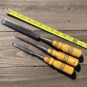 Vintage Bevel Edge Chisels LOT OF 3, PEXTO, Stanley, Union, White Mulberry Handles,