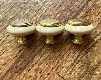 Vintage Ceramic Drawer Knobs Almond Brass Finish LOT OF 3, Shabby Chic Dresser Cabinet Knobs