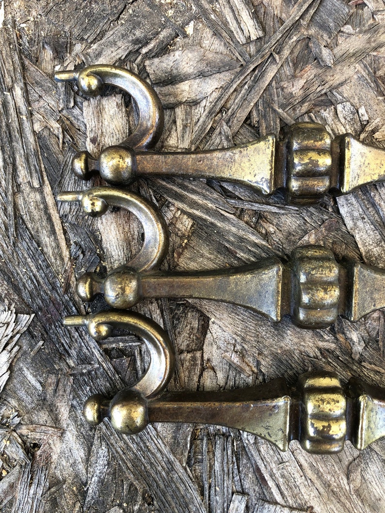 Vintage Brass Drawer Pulls Drop Bail Rosettes 2 AVAILABLE, LARGE Victorian Brass Dresser Pulls, Handles, Cabinet Pulls, 6 Centers image 6
