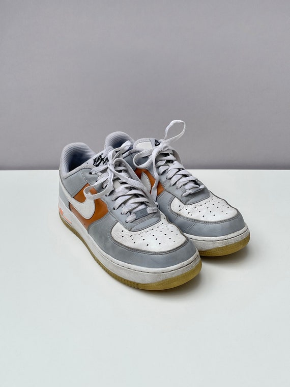 Nike air force clearance 1 grey orange