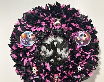 Corona gótica rosa y negra hecha a mano para Halloween, decoración espeluznante para la puerta