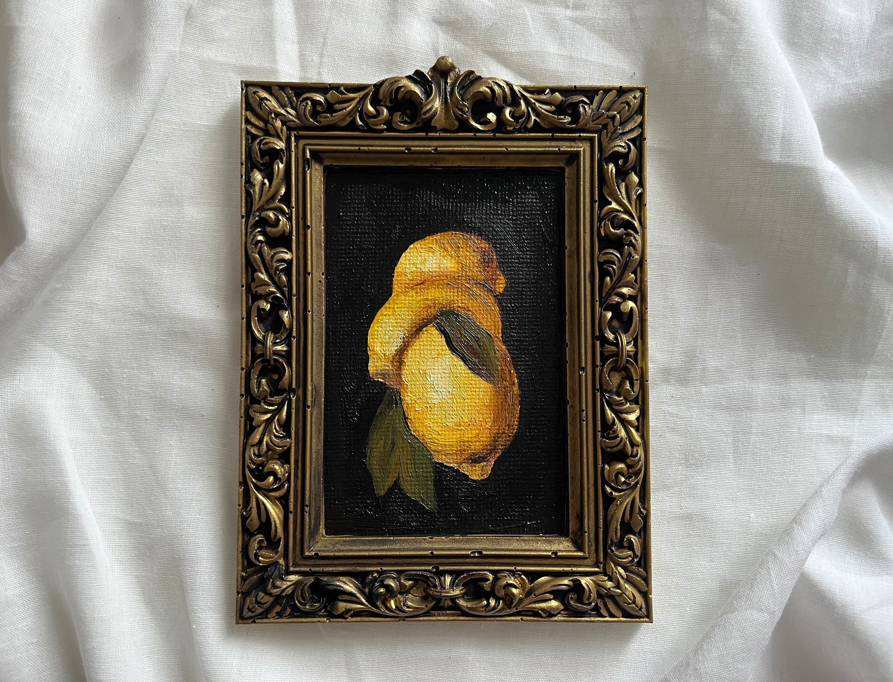 レモンの静物画 木製フレーム付き 油彩 静物画 「柿とレモン」木製フレーム付き - メルカリ