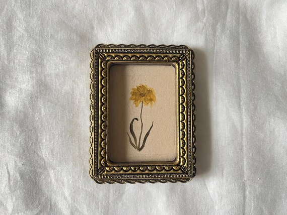 Little golden framed original flower watercolour painting | It can be hung and displayed