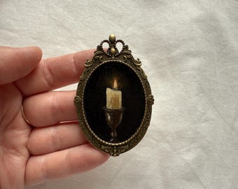 Ovale miniatuur broche met kaarslichtmotief, olieverfschilderij | Kan aan de muur worden gehangen