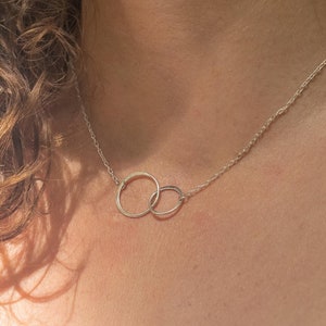 Sterling Silver Interlocking Circle Infinity Necklace, Minimalist Necklace, Mother and Daughter Necklace, Sister Necklace, 16", 18" or 20"