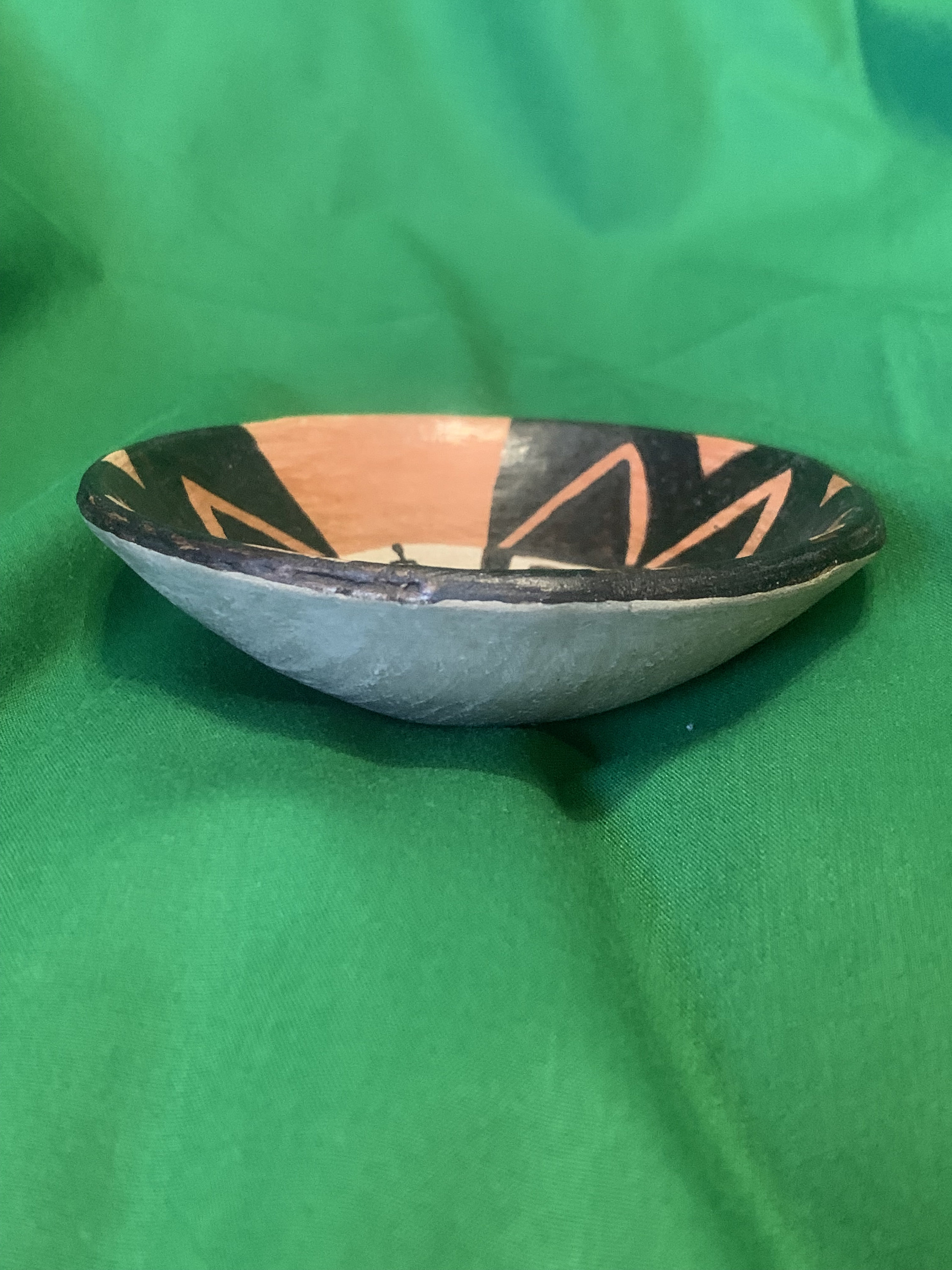 Vintage Native American Papago / Tohono O'odham Pottery Man in the