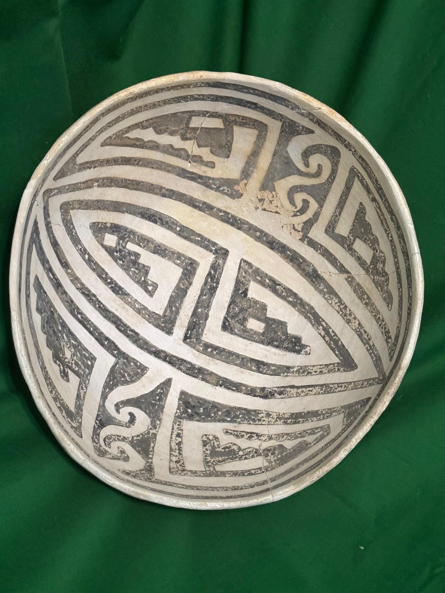 asika　中南米の古美術 Prehistoric Ancestral Puebloan Anasazi Tusayan Whiteware BLACK