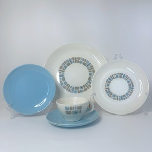 Vintage MCM Atomic CANONSBURG TEMPORAMA Dinnerware Pieces: Dinner, Bread/Salad, Dessert Plates, Teacups and Saucers