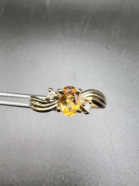 Vintage 14K Gold Orange gemstone and Diamond Ladi… - image 1