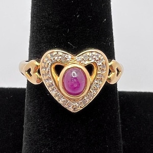 Vintage 14K Yellow Gold Ruby Diamond Woman’s Ring