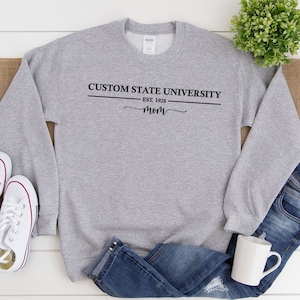 Custom University Mom Sweatshirt, Customized College Sweater, Personalized School Crewneck College Program
