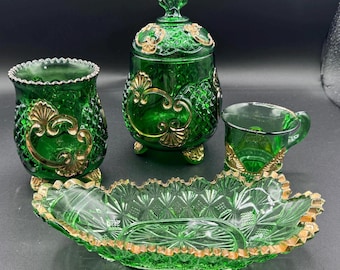Juego de mesa victoriano de 4 platos Riverside Glassworks EAPG Green Gilded Croesus