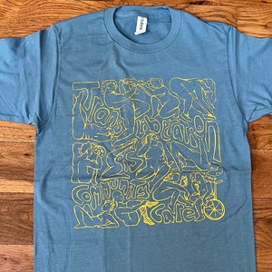 Camiseta amarela sobre azul "Libertação Trans é Cuidado Comunitário" / Saúde Trans / Camiseta "Libertação Queer" / Ajuda Mútua Transgênero / Orgulho