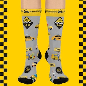 Meias de táxi, presente para motorista de táxi, meias femininas, meias, meias masculinas, presente para amigo, presente de feriado, meias de cano alto acolchoadas de aniversário
