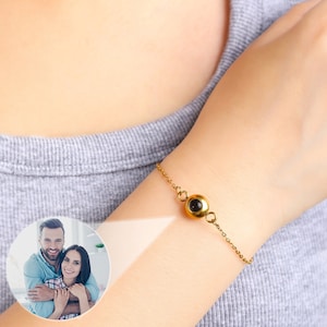 Custom Circle Photo Projection Bracelet, Photo Bracelet, Memorial Bracelet, Picture Inside Bracelet, Best Friend Gift For Mom Girl Women