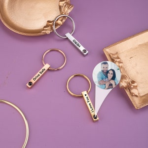 Photo keychain, Projection Keychain, Custom Photo Jewelry, Couple Picture Keychain Bar Projection Keyring, Engraved Keychain For Women Men