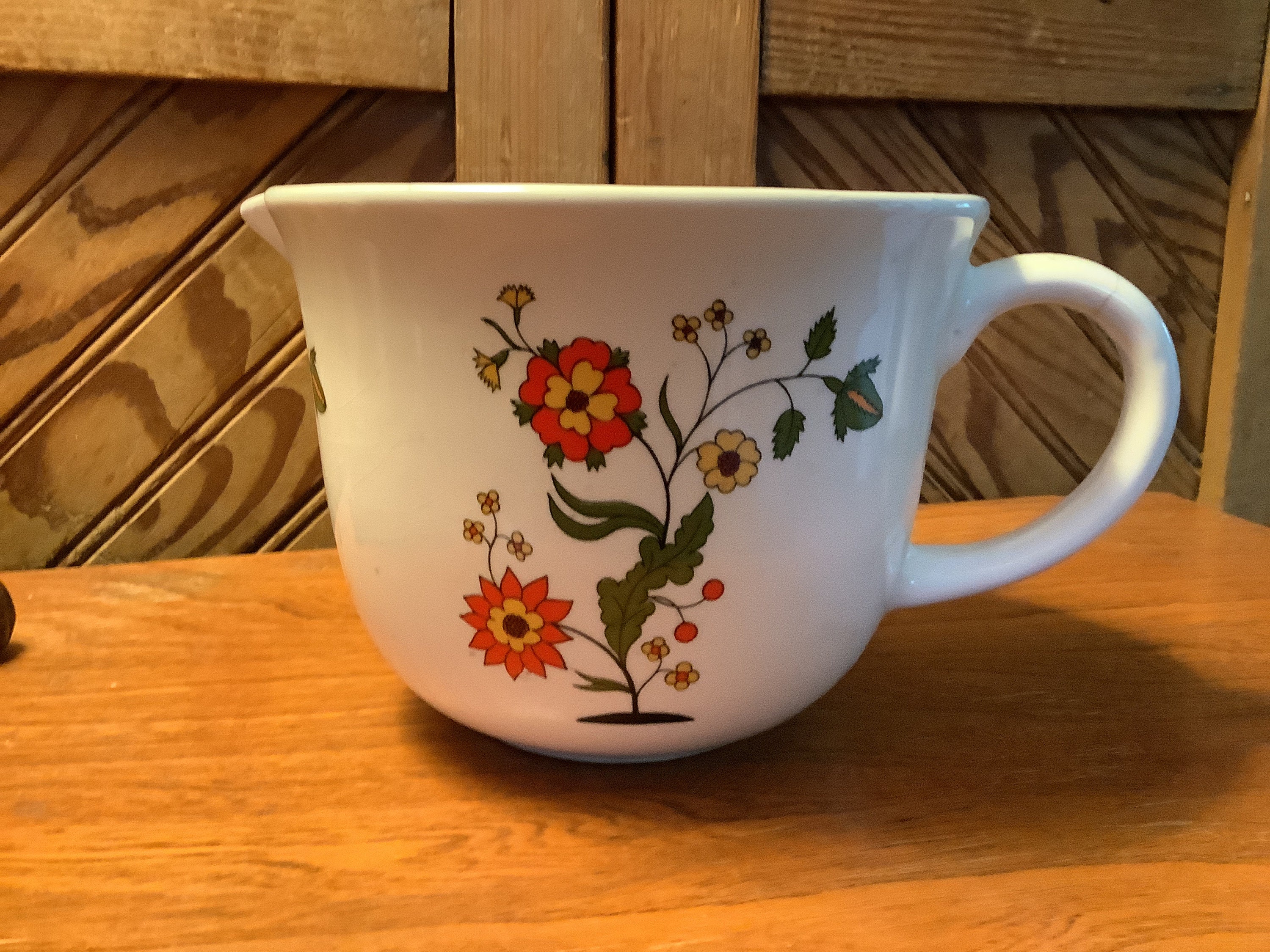Hand-Painted Ceramic Measuring Cup, Flower Small Bowl, Underglaze Color,  Super Beautiful, Baking Storage