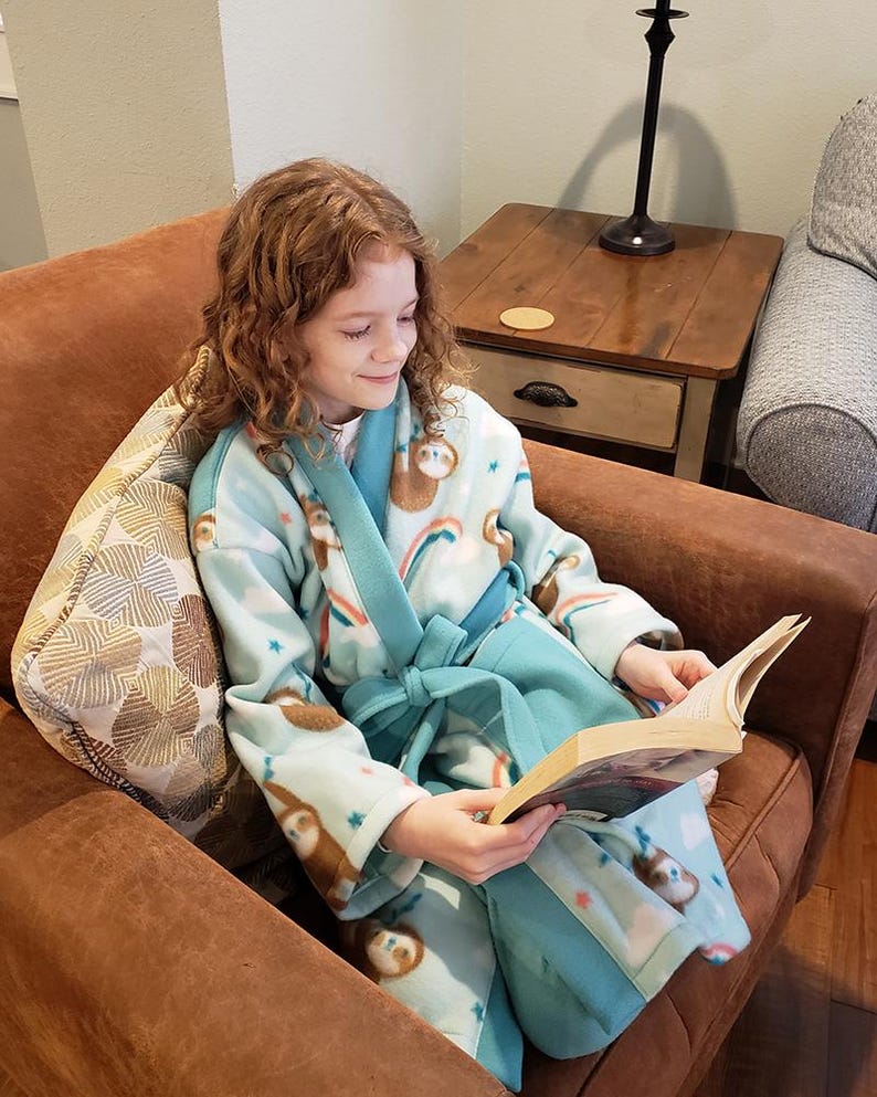 Kids Robe Sewing Pattern: Fleece or Terry, Sizes 2 to 14 Stephen's (PDF ...