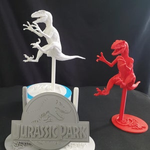 Velociraptor Leaping (The Lost World: Jurassic Park)/ Resin Figure/ Pathfinder/ DND/ Miniature/ TTRPG/Dinosaur