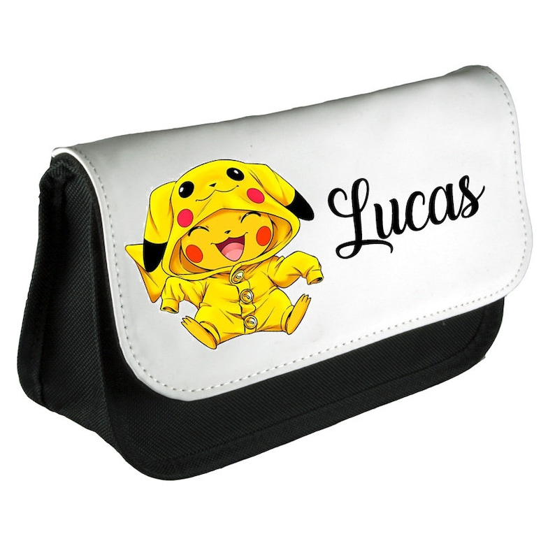 Trousse école pour enfant personnalisée avec votre prénom Pikachu Pokémon Crèche Maternelle Primaire Personnalisable image 1