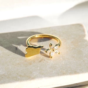Syria Watan Ring | Jasmine Flower and Country Map Jewelry | Homeland Ring | Syrian Jewelry for Women | Meaningful Middle Eastern Gift