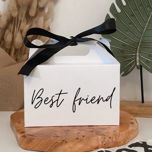 Personalised Best friend Gift Box | Bestfriend | Bestie present, Friends | Personalised packaging | Complete Gift Wrap | Gift for Bestfriend