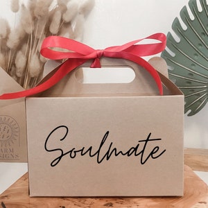 Personalised Soulmate Gift Box | Soulmates | Couples, friends, twin flame | Personalised packaging | Complete Gift Wrap | Gift for soulmates
