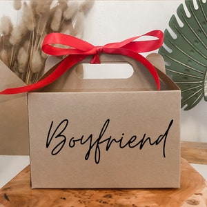 Personalised Boyfriend Gift Box BOYFRIEND Girlfriend, Boyfriend, Husband, Wife, Partner, Fiancé Cute Personalised packaging image 1