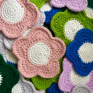 Crochet Coaster | Flower Coasters | Y2K Home Decor | Crochet Coasters | 2000s | Daisy Coaster | Danish Pastel