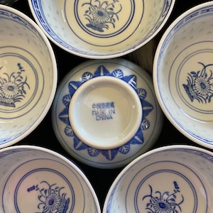 Chinese Blue & White Chrysanthemum Porcelain Soup Bowls Rice Grain Pattern w/ Rice Eye Trim- Hand Painted TIENSHAN Jingdezshen- Set of 5