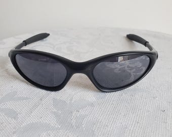 Oakley Minute sunglasses, Made in USA, Vintage jacket, Polarized lenses