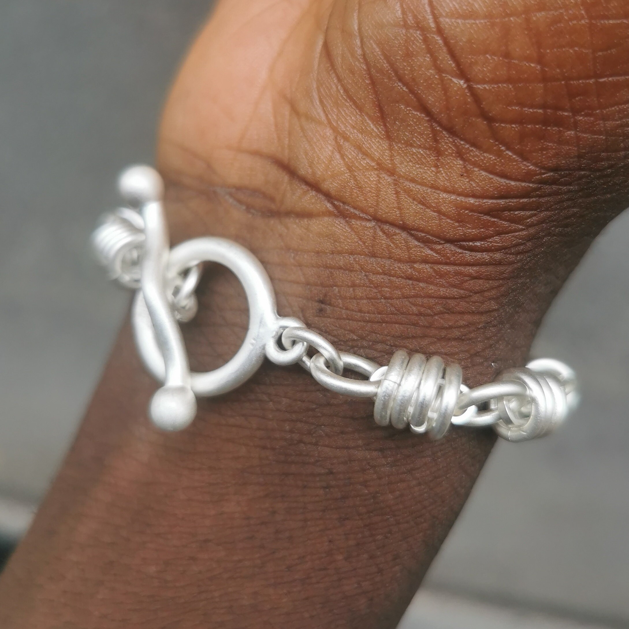 Bracelet Gourmette Signé Biche De Bere - Étain Argenté, Made In France - Occasion Excellent état