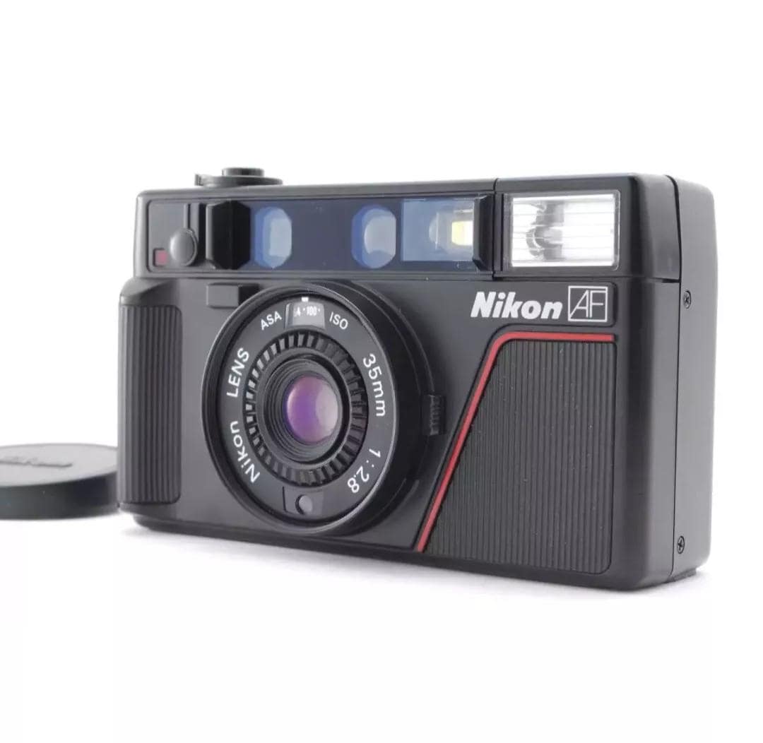 完動品Nikon ニコン L35 ピカイチ 35mm 1:2.8 ISO400 ◇410◇Nikonニコン L35 AFピカイチ コンパクトカメラフィルムカメラ