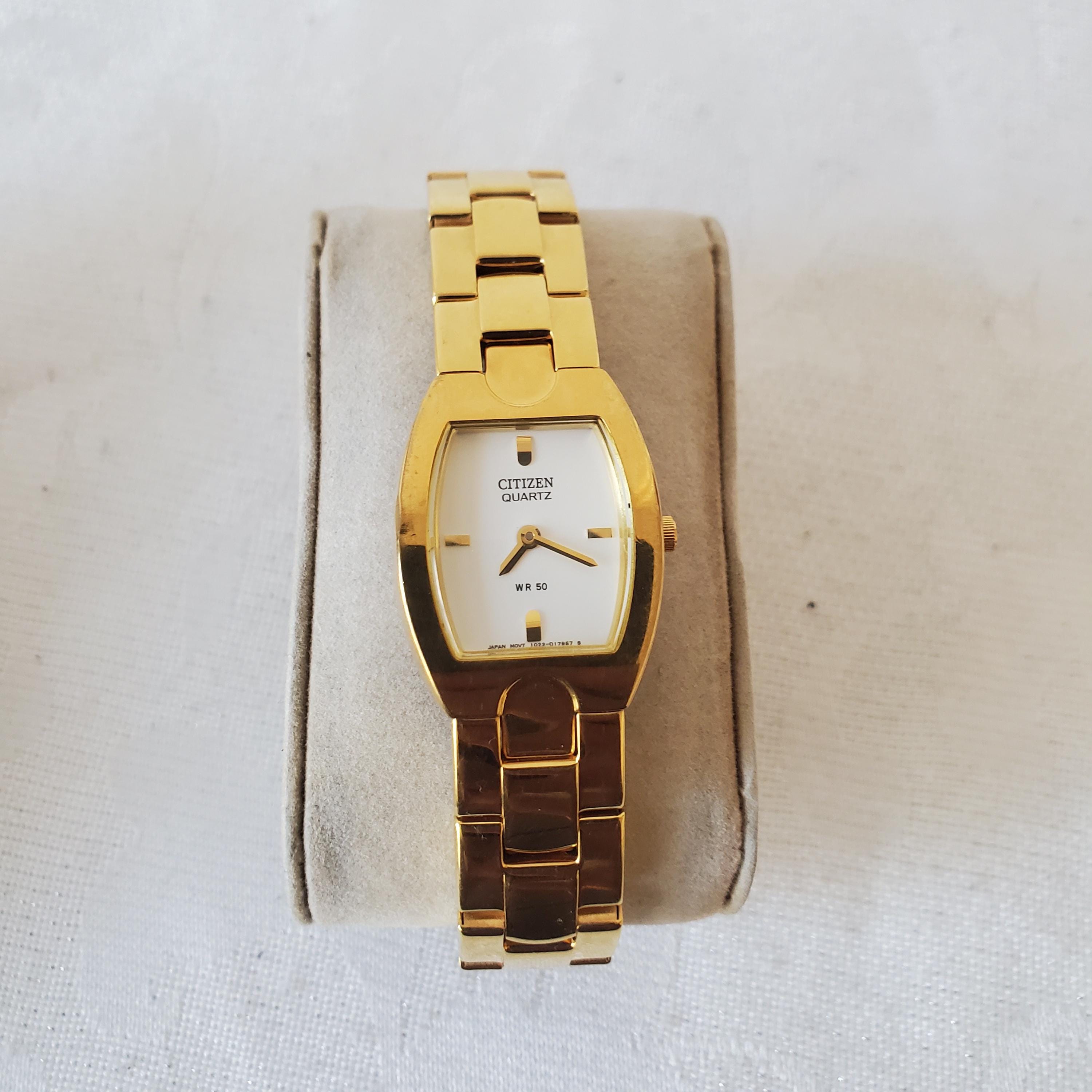 美品　CITIZEN　シチズン　ゴールド　WR50　クォーツ　メンズ　腕時計 稼働 CITIZEN FREEWAY メンズ腕時計 ゴールド デイデイト