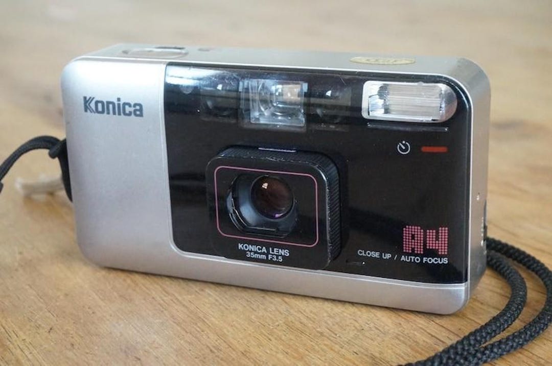 Konica Auto Focus ビッグミニA4フィルムカメラ Near MINT]Konica Big Mini A4 Black Point & Shoot 35mm Film Camera