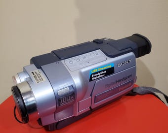 Vintage Sony DCR-TRV17 Minidv Camcorder / Made in Japan / Tested