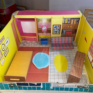 Casa Barbie Dreamhouse Pool Party Doll House - Mattel em Promoção na  Americanas