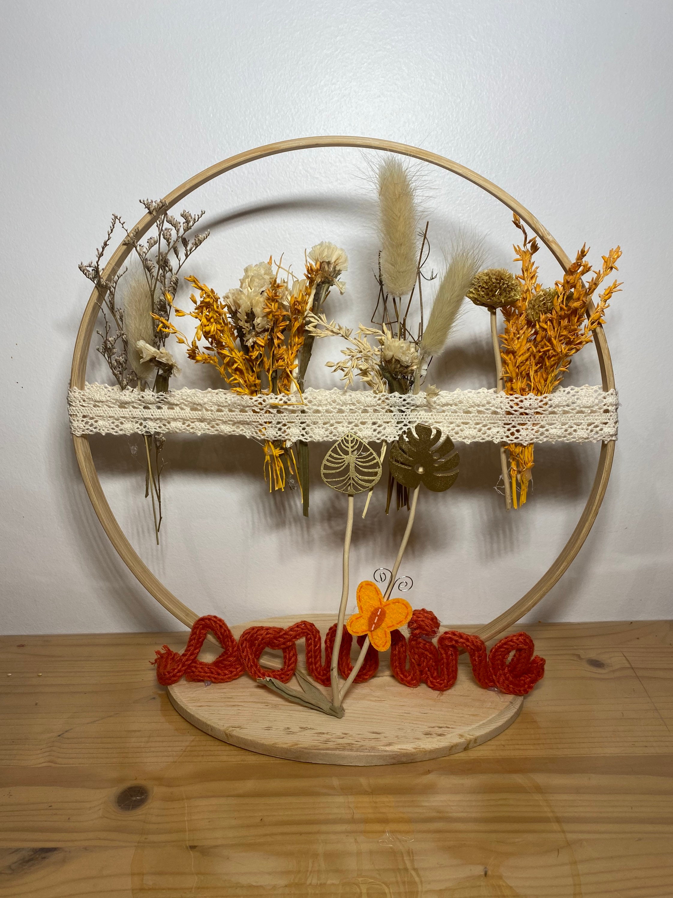Fleurs Séchées sur Socle et Mot en Tricotin