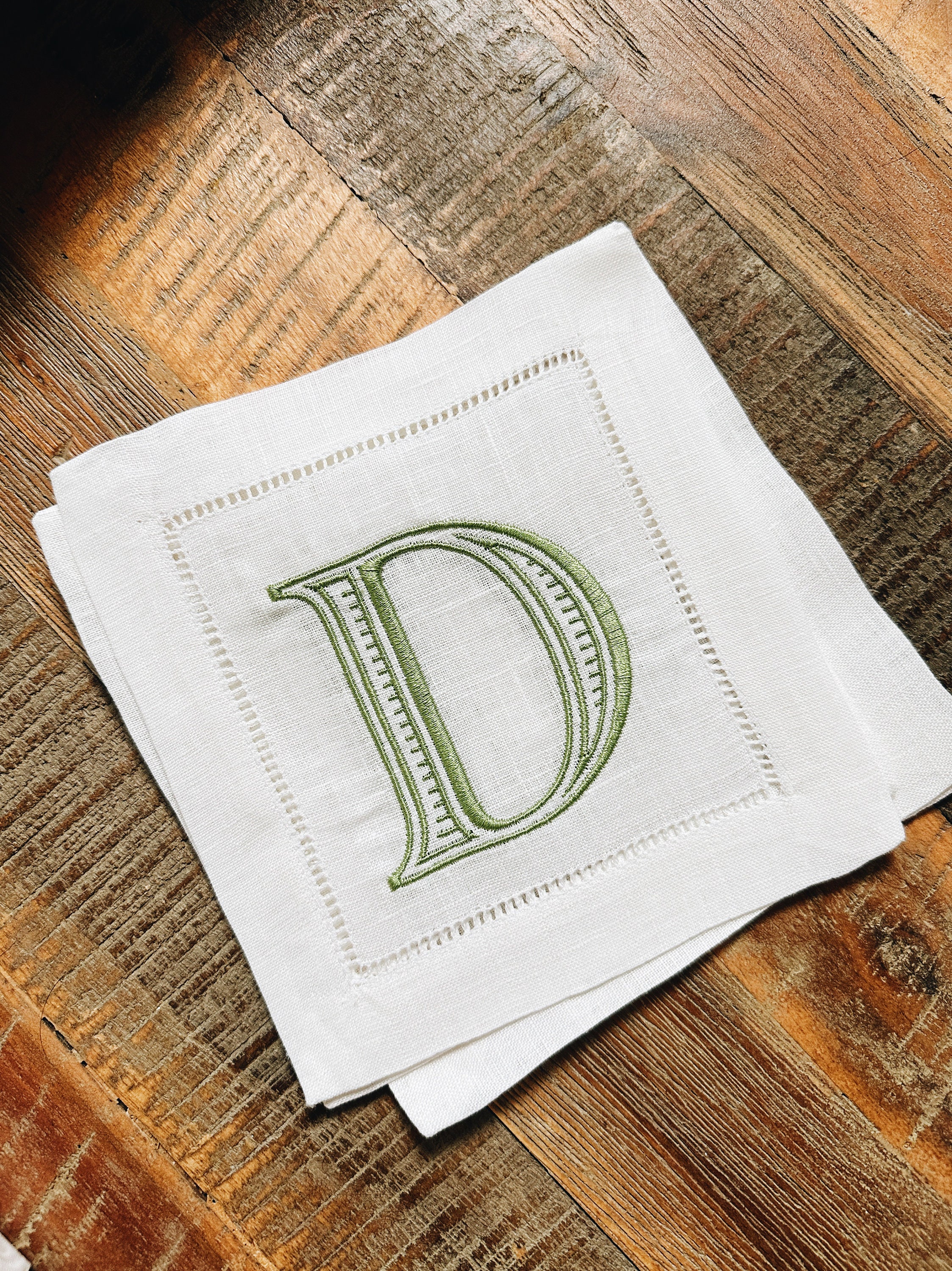 Single Letter Monogram Linen Cocktail Napkins - Ryan