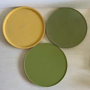 Vintage Rubbermaid lazy Susans/Turntables