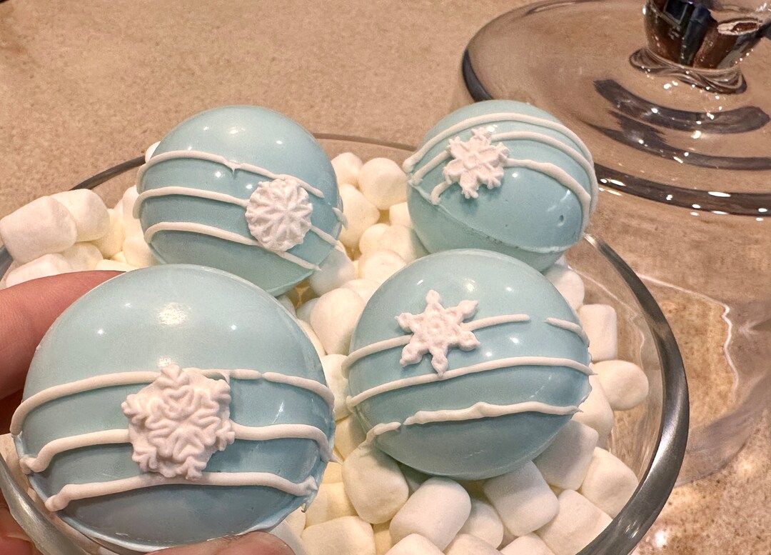 Christmas Hot Chocolate Bombs Snowflakes Box of 4 Sweet - Etsy