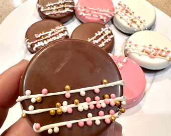 Chocolate Covered Oreos - Valentines Day - Box of 12 Sprinkles