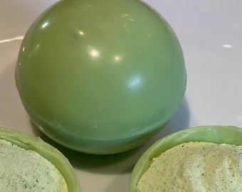 Matcha Milk Tea Bombs – Box of 4 Sweet Tea Melts