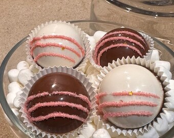 Bombes chocolatées chaudes - Neopolitan - Boîte de 4 bombes chocolatées sucrées à la fraise